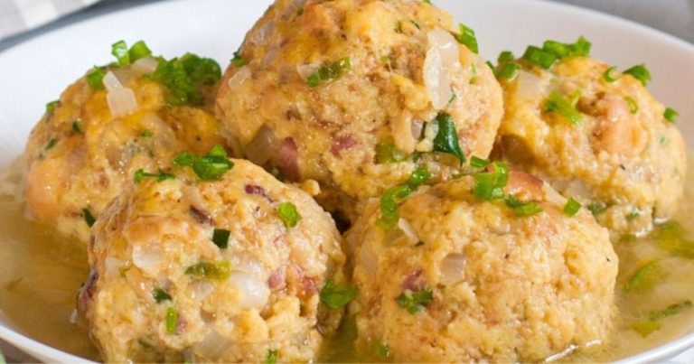 Authentische Trentiner Knödel: Traditionelles Rezept für herzhafte Genüsse