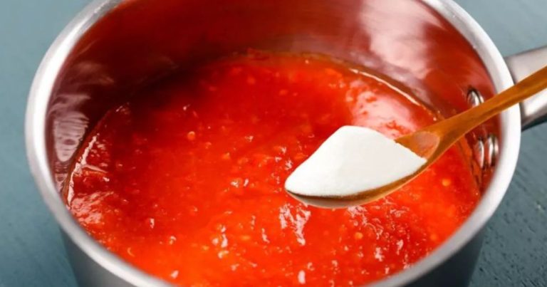 Das Geheimnis des Küchenchefs: Das Überraschende Ergebnis bei Zugabe von Backpulver zu Tomatensauce